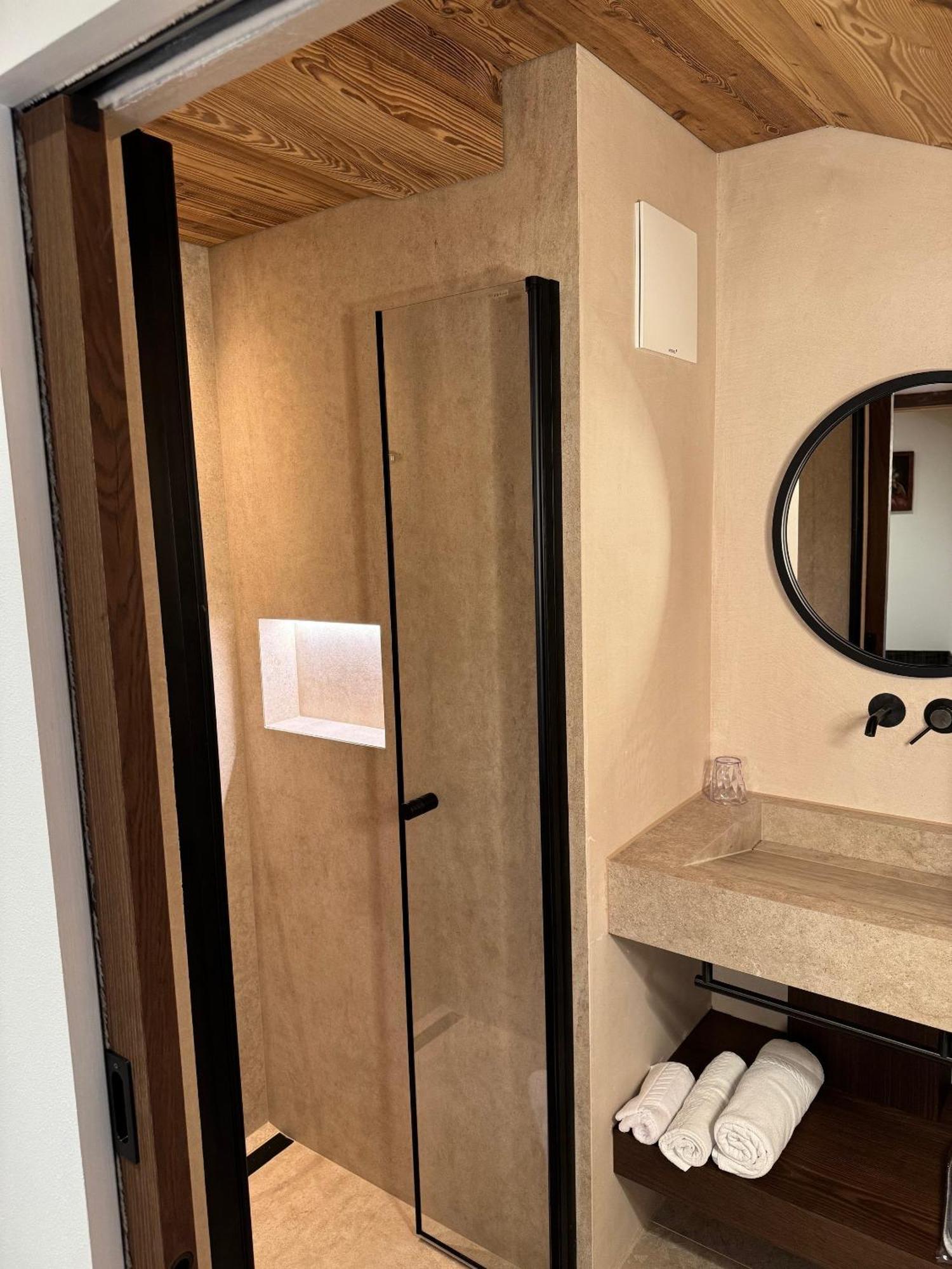 Camera Singola con Bagno Privato